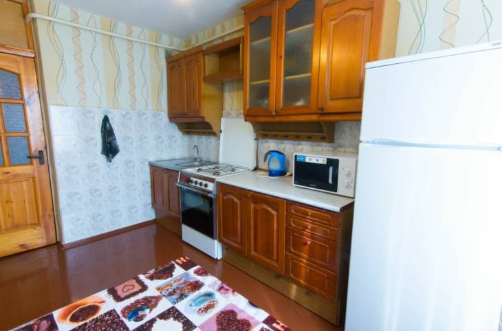 2-Комнатная квартира на сутки в  Речице,  Наумова ул., 24    изображение 5 - kvartirka.by