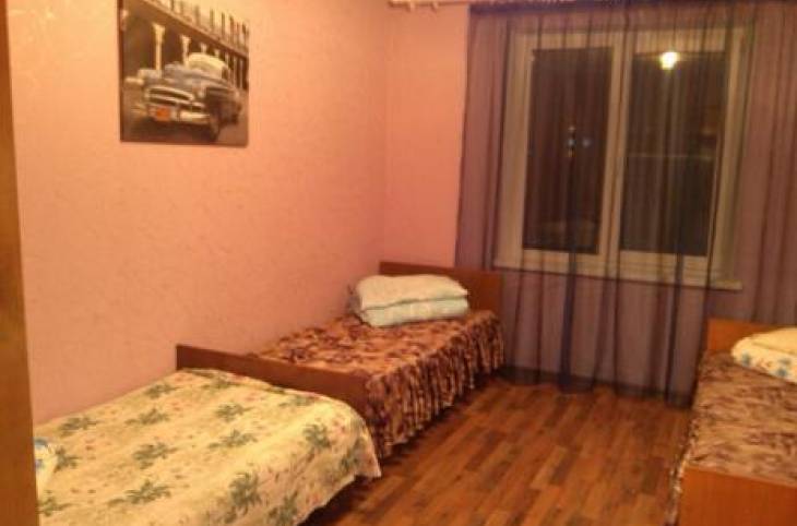 2-Комнатная квартира на сутки в  Речице,  Строителей ул., 21    изображение 2 - kvartirka.by