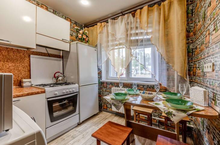 2-Комнатная квартира на сутки в  Минске,  Долгобродская ул., 38    изображение 2 - kvartirka.by
