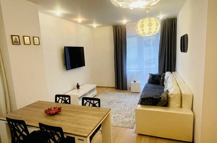 3-Комнатная квартира на сутки в  Минске,  Немига ул., 42    изображение 1 - kvartirka.by