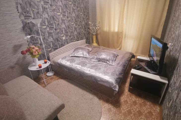 2-Комнатная квартира на сутки в  Борисове,  Трусова ул., 45    изображение 1 - kvartirka.by