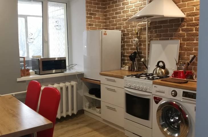3-Комнатная квартира на сутки в  Пинске,  Гайдаенко ул., 4    изображение 1 - kvartirka.by