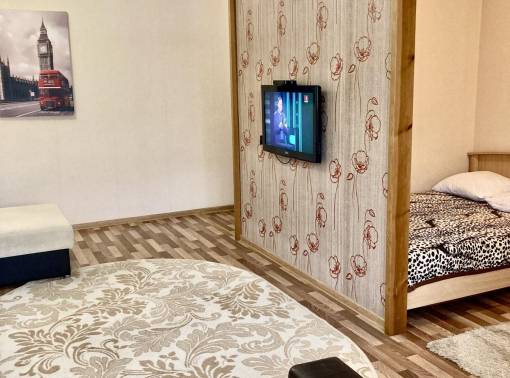 Отличная 1 комн. квартира посуточно и на часы в центре Жлобина - kvartirka.by