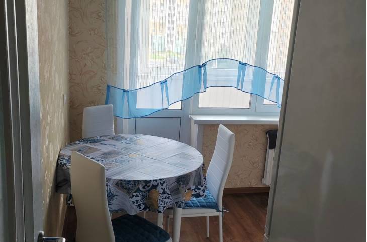 2-Комнатная квартира на сутки в  Солигорске,  Строителей ул., 25    изображение 6 - kvartirka.by