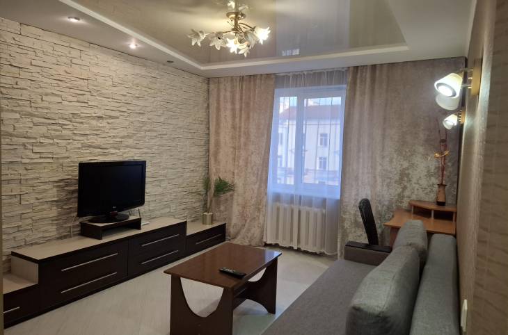 1-Комнатная квартира на сутки в  Пинске,  Брестская ул., 2    изображение 2 - kvartirka.by