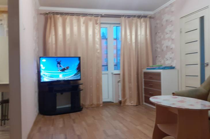 2-Комнатная квартира на сутки в  Гомеле,  Победы пр., 27a    изображение 1 - kvartirka.by