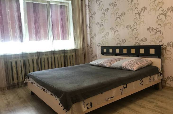 3-Комнатная квартира на сутки в  Солигорске,  Набережная ул., 1    изображение 1 - kvartirka.by