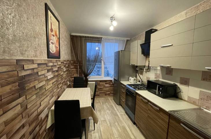 3-Комнатная квартира на сутки в  Молодечно,  Космонавтов ул., 4    изображение 12 - kvartirka.by
