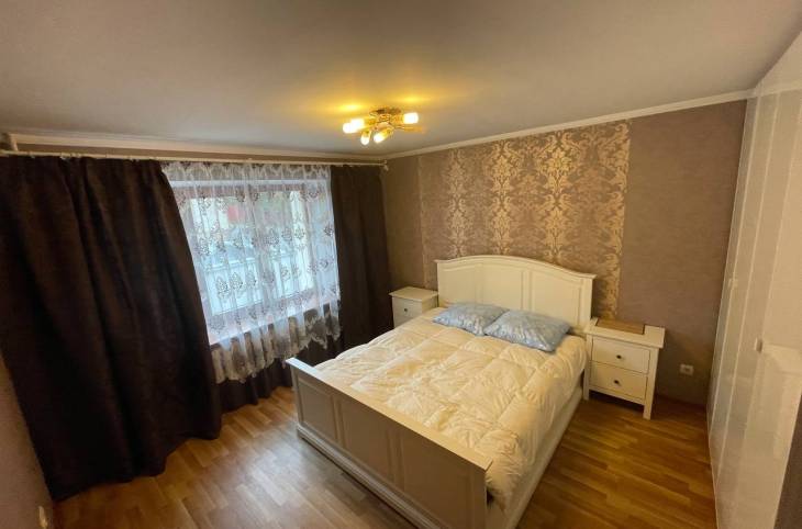 2-Комнатная квартира на сутки в  Мозыре,  Советская ул., 132    изображение 1 - kvartirka.by