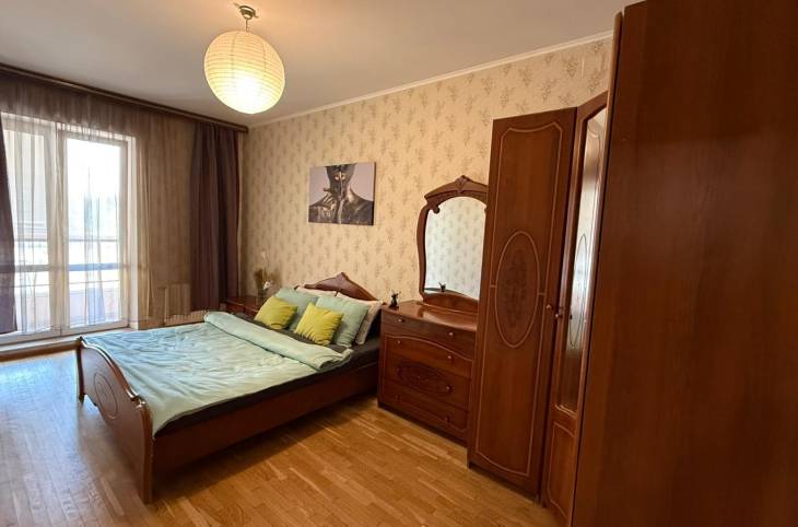 2-Комнатная квартира на сутки в  Минске,  Мстиславца Петра ул., 5    изображение 1 - kvartirka.by