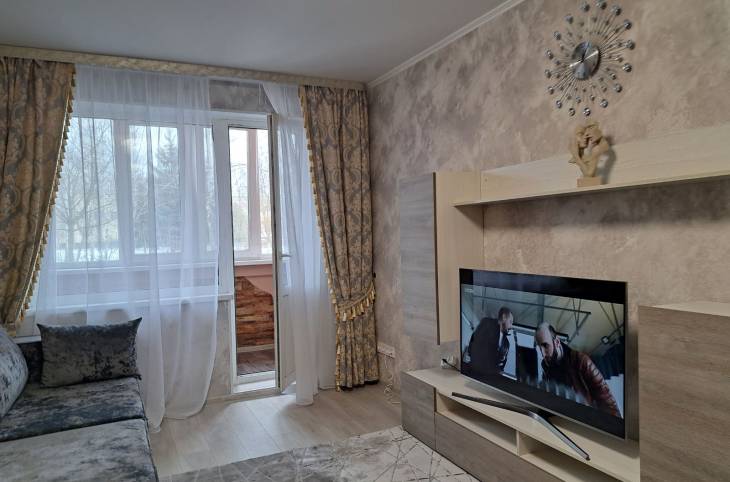 2-Комнатная квартира на сутки в  Гомеле,  Косарева ул., 45    изображение 2 - kvartirka.by