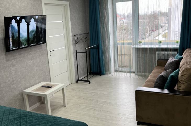 1-Комнатная квартира на сутки в  Барановичах,  Комсомольская ул., 14    изображение 1 - kvartirka.by